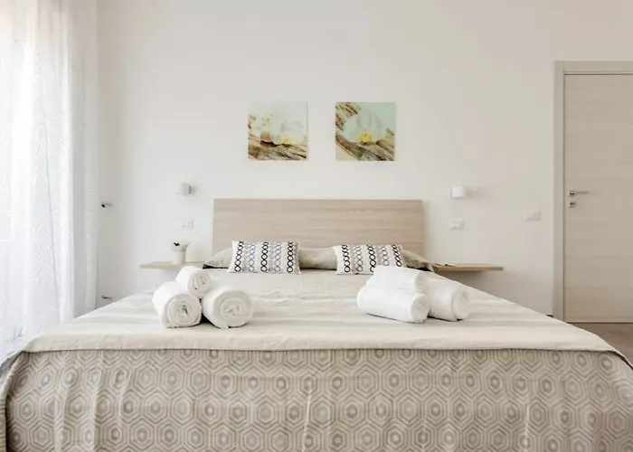 Franca's Apartment *