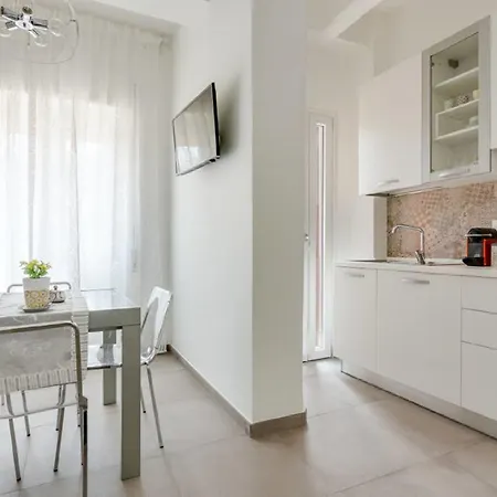 アパート Franca's ローマ